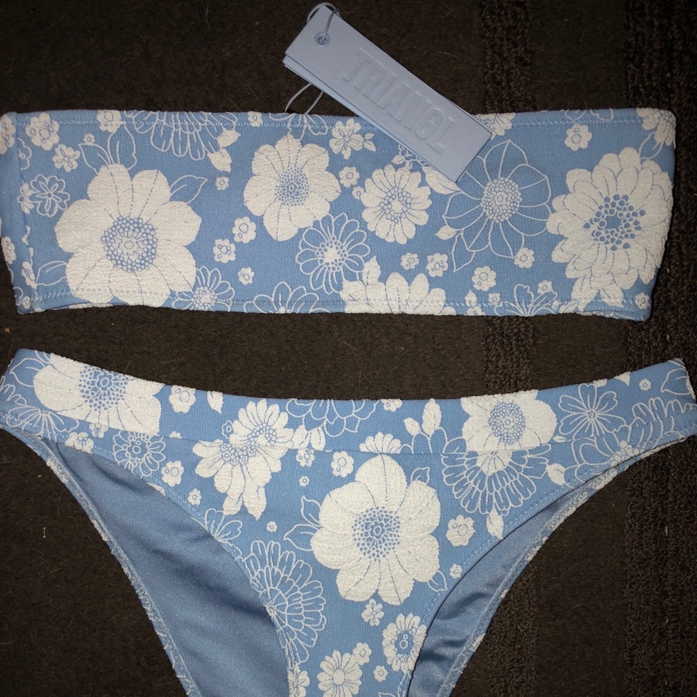 TRADE: medium top for large top!